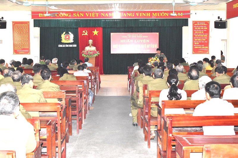 Huấn luyện nghiệp vụ cho lực lượng tham gia bảo vệ ANTT ở cơ sở của thành phố Ninh Bình, thành phố Tam Điệp, huyện Hoa Lư
