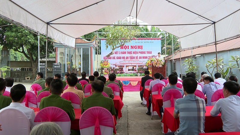 Ủy ban nhân dân xã Quảng Lạc, huyện Nho Quan tổ chức Hội nghị sơ kết 3 năm xây dựng phong trào “Giáo xứ, giáo họ an toàn về ANTT” giai đoạn 2019 – 2022