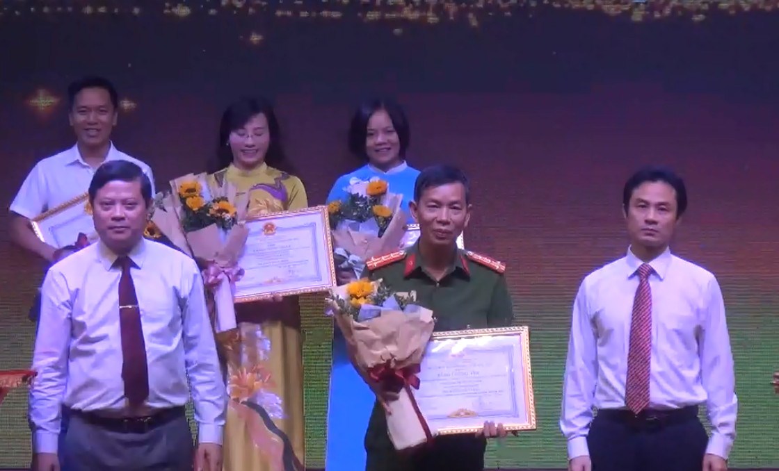 Công an thành phố Ninh Bình đạt giải tại Giải thưởng Khoa học và công nghệ Hoa Lư, tỉnh Ninh Bình lần thứ 3