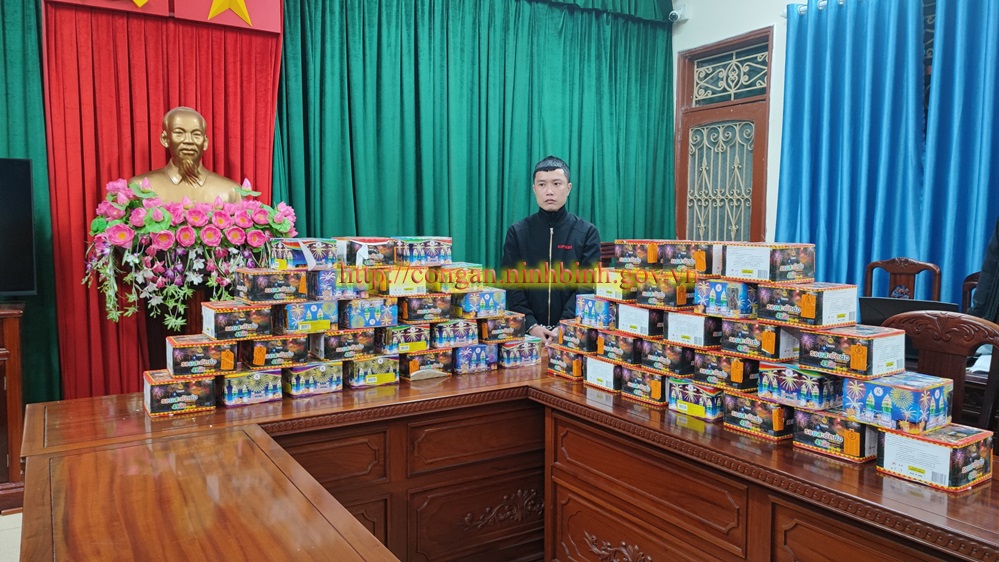 Phòng Cảnh sát hình sự Công an tỉnh bắt giữ đối tượng tàng trữ pháo trái phép
