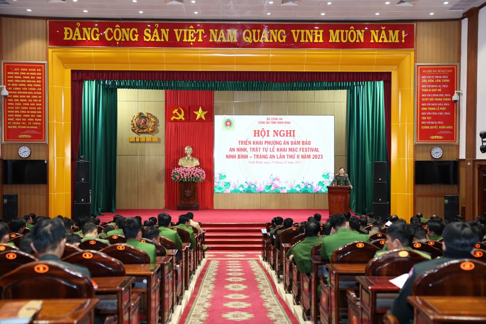 Công an tỉnh tổ chức Hội nghị triển khai phương án đảm bảo ANTT Lễ khai mạc Festival Ninh Bình - Tràng An lần thứ II năm 2023