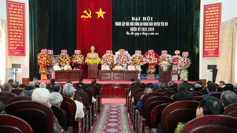 Lễ khánh thành Trụ sở Công an xã Kim Mỹ và Công an xã Cồn Thoi, huyện Kim Sơn