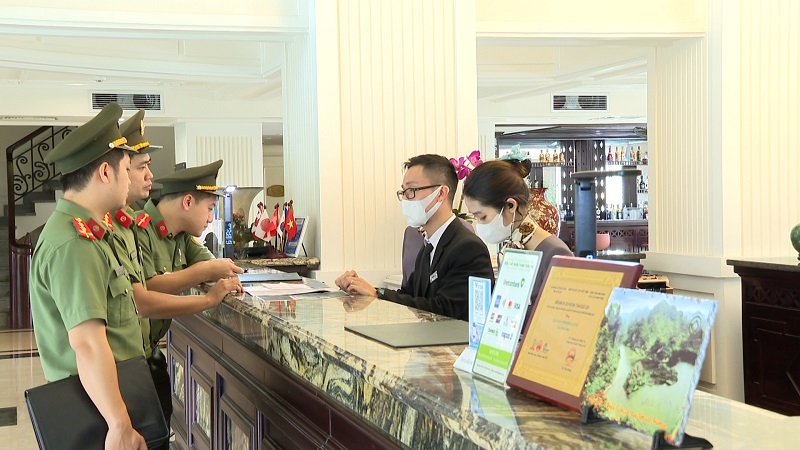 Một số điểm mới của Luật Nhập cảnh, xuất cảnh, quá cảnh, cư trú của người nước ngoài tại Việt Nam được Quốc hội thông qua tại Kỳ họp thứ 5, Quốc hội khóa XV