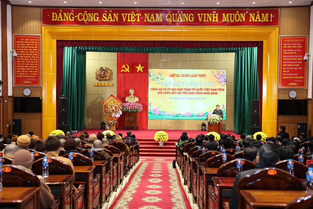 Công an và Ủy ban MTTQ Việt Nam tỉnh Gặp mặt-Giao lưu với chức sắc các tôn giáo tỉnh Ninh Bình mừng Xuân Giáp Thìn 2024