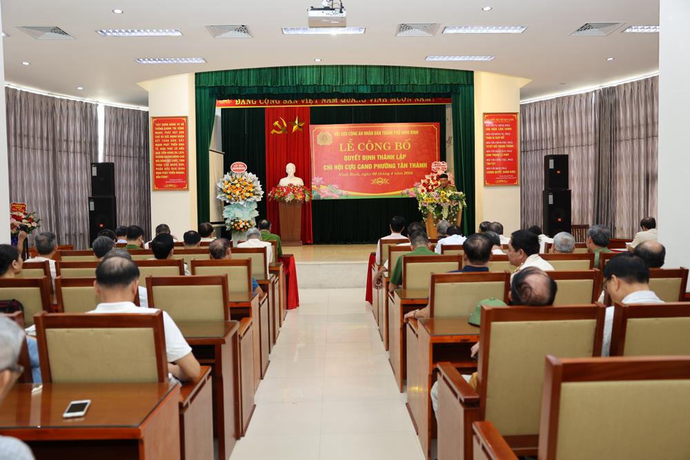 Lễ Công bố Quyết định thành lập Chi hội Cựu Công an nhân dân  phường Tân Thành, thành phố Ninh Bình