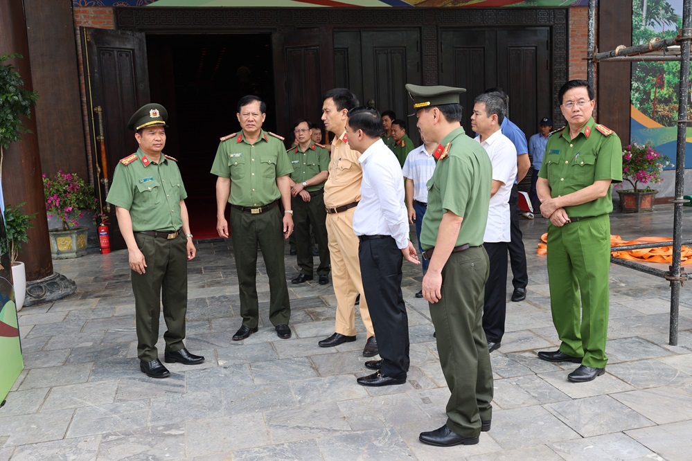 Lực lượng Công an Ninh Bình sẵn sàng bảo đảm tốt ANTT phục vụ Lễ Kỷ niệm 10 năm Quần thể danh thắng Tràng An được UNESCO ghi danh là Di sản Văn hóa và Thiên nhiên thế giới (2014-2024)