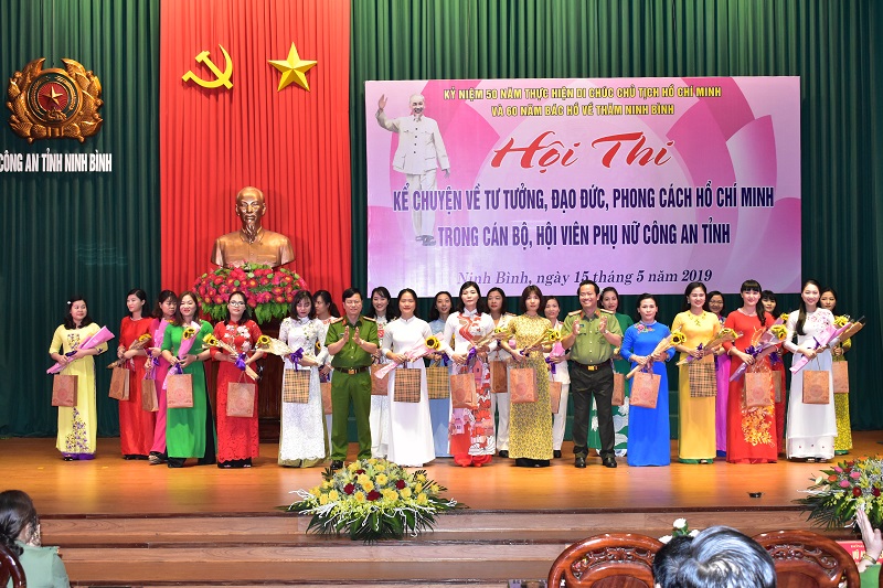 Công an tỉnh tổ chức Hội thi kể chuyện về tư tưởng, tấm gương  đạo đức Hồ Chí Minh cho cán bộ, hội viên phụ nữ