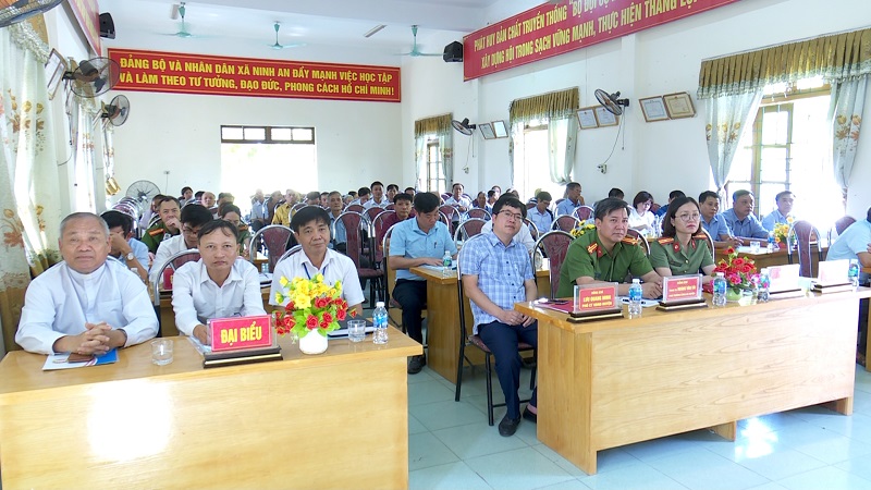 Xã Ninh An, huyện Hoa Lư xây dựng, nhân điển hình tiên tiến phong trào toàn dân bảo vệ ANTQ trong vùng đồng bào các tôn giáo