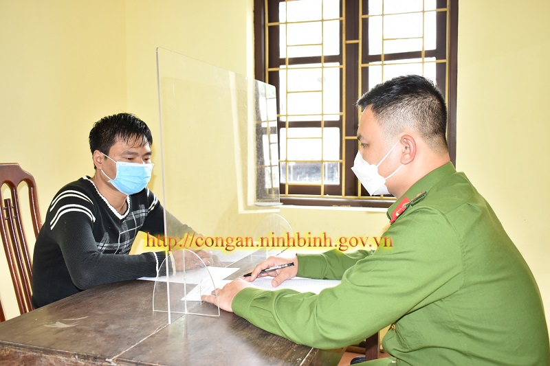 Bắt giữ đối tượng giết người ở phường Nam Bình, thành phố Ninh Bình