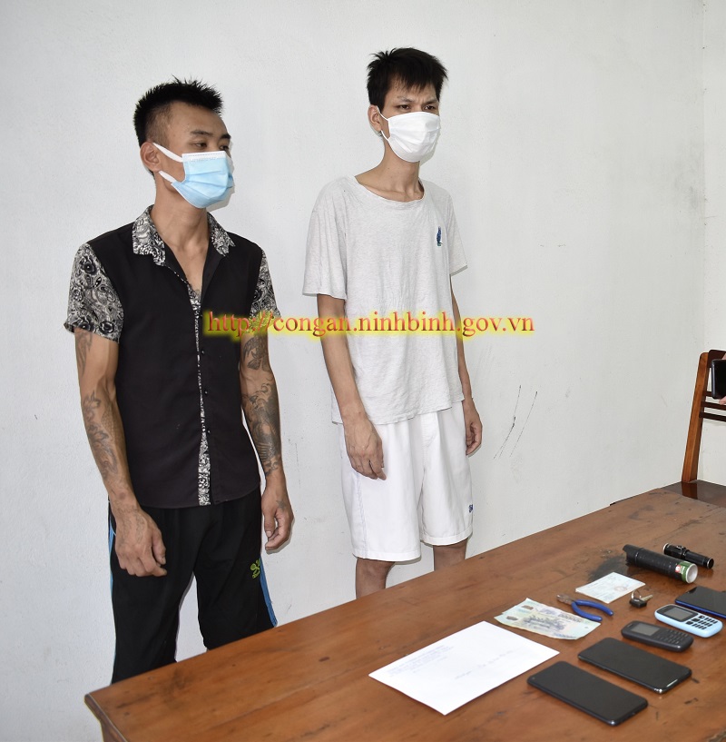 Công an thành phố Ninh Bình điều tra, bắt giữ 02 đối tượng trộm cắp tài sản
