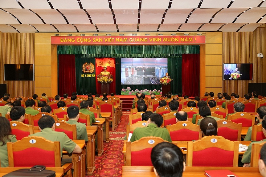Bộ Công an tổ chức báo cáo chuyên đề “Kỷ niệm 1050 năm Nhà nước Đại Cồ Việt”