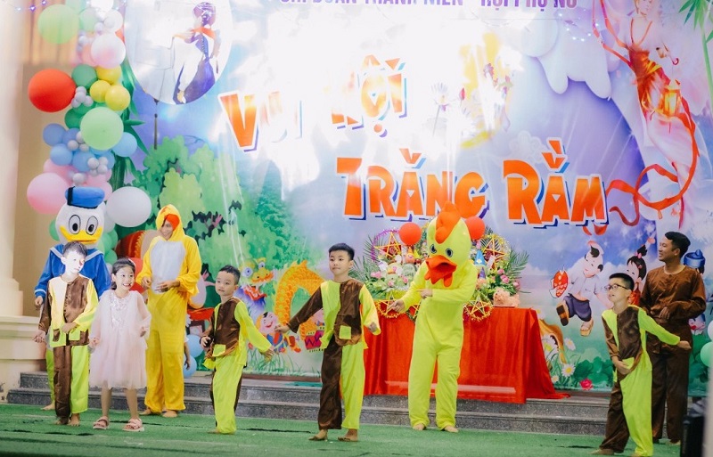 Công an huyện Nho Quan tổ chức đêm hội Trăng rằm 2022