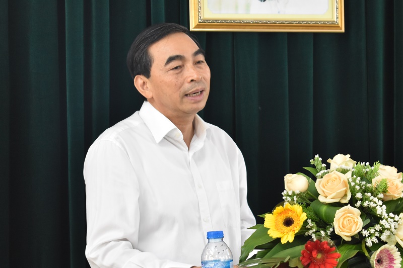 Đồng chí Đinh Văn Điến, Phó Bí thư tỉnh ủy, Chủ tịch UBND tỉnh dự sinh hoạt chi bộ tại chi bộ phòng Cảnh sát quản lý hành chính về TTXH, Công an tỉnh