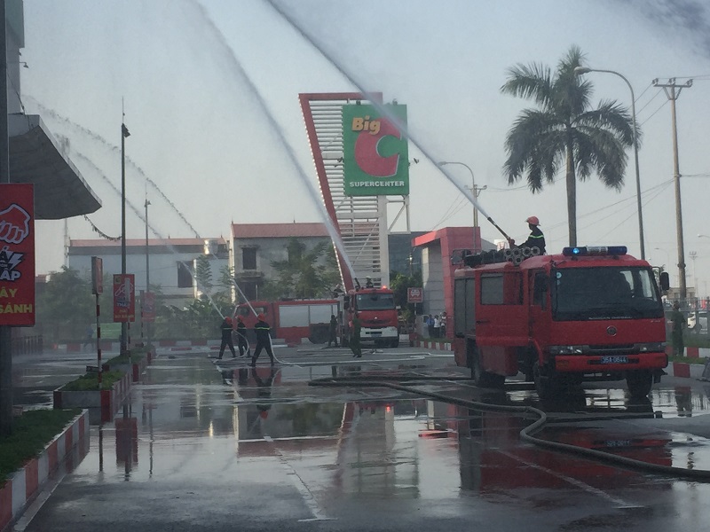 Diễn tập chữa cháy, cứu nạn – cứu hộ tại Trung tâm thương mại Big C Ninh Bình