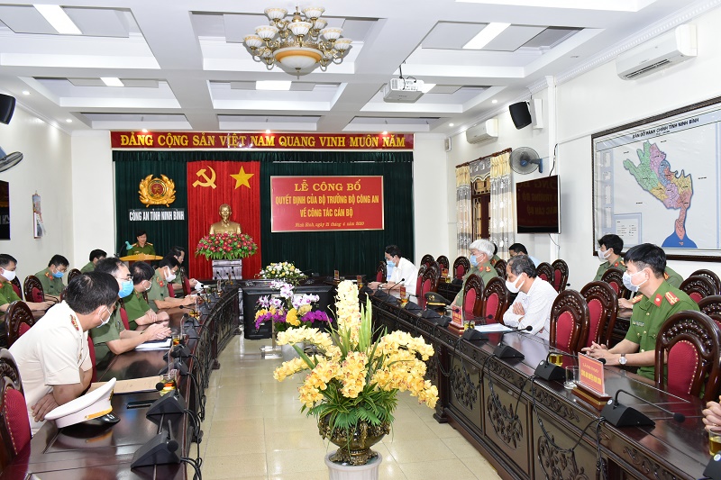 Công bố Quyết định bổ nhiệm Phó Giám đốc Công an tỉnh Ninh Bình