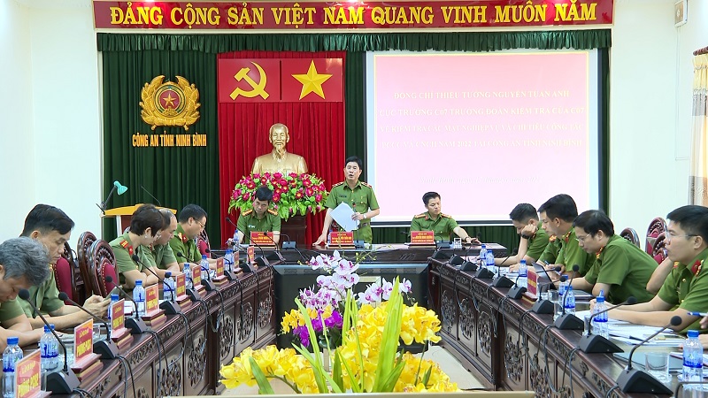 Cục Cảnh sát PCCC&CNCH kiểm tra công tác nghiệp vụ và việc thực hiện chỉ tiêu công tác PCCC và CNCH tại Công an tỉnh Ninh Bình
