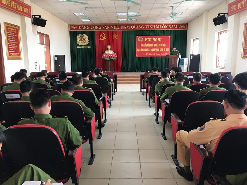 Công an huyện Yên Khánh tập huấn nghiệp vụ  quản lý hành chính về trật tự xã hội