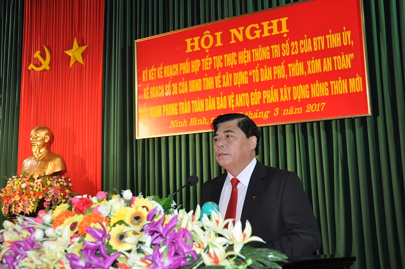 Công an tỉnh Ninh Bình trong phong trào “Toàn dân chung sức xây dựng nông thôn mới”