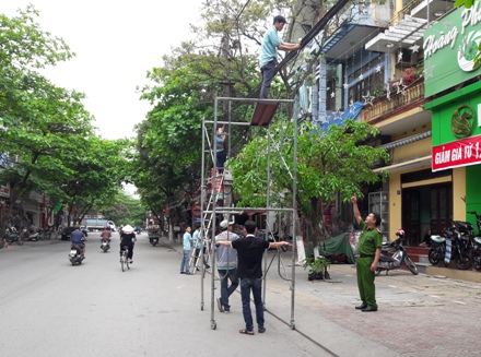 Công an phường Vân Giang tổ chức lắp đặt hệ thống Camera an ninh